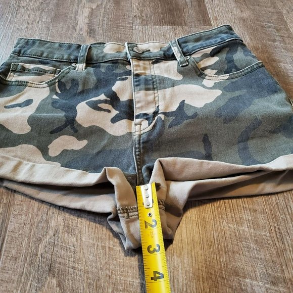 Eunina Juniors size Medium (SZ 14 by Measurement) Camo Green Kara Super High Ris - Picture 4 of 8